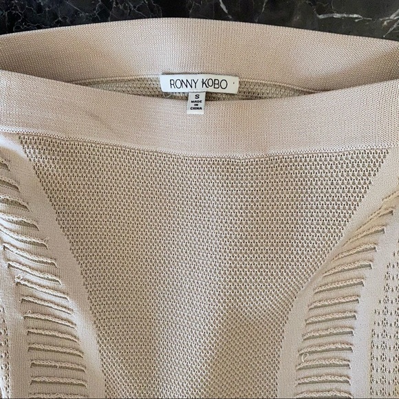 NEW Ronny Kobo Collection Joni Cream Skirt - Picture 3 of 6